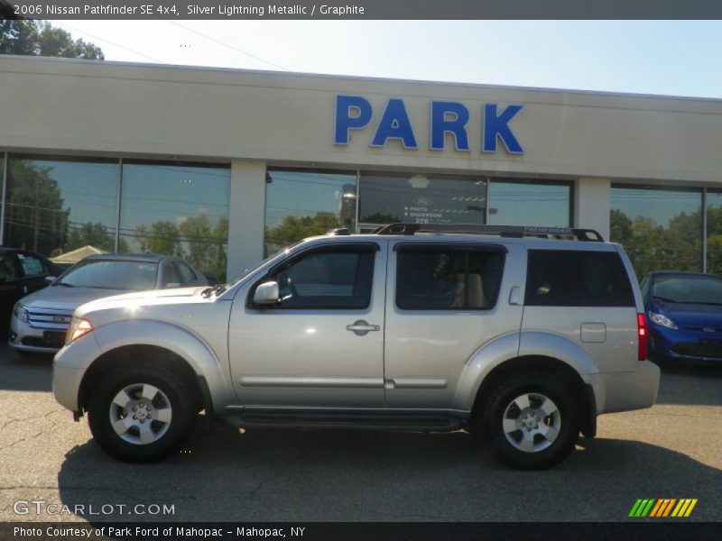 Silver Lightning Metallic / Graphite 2006 Nissan Pathfinder SE 4x4