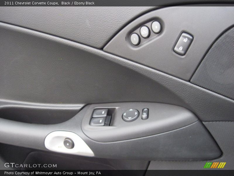 Controls of 2011 Corvette Coupe
