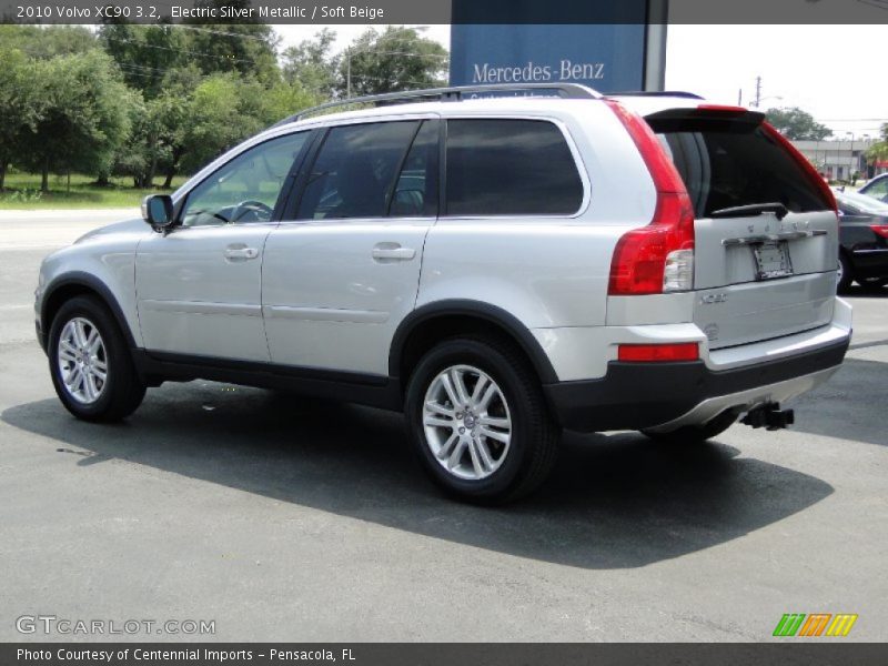 Electric Silver Metallic / Soft Beige 2010 Volvo XC90 3.2