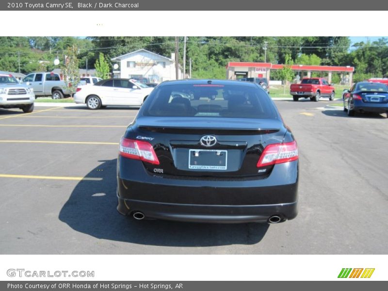 Black / Dark Charcoal 2010 Toyota Camry SE