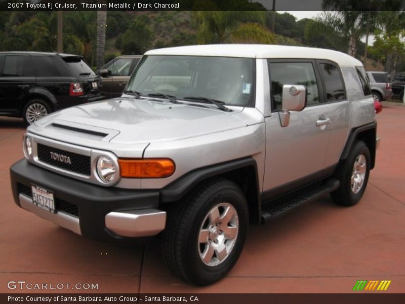 Titanium Metallic / Dark Charcoal 2007 Toyota FJ Cruiser