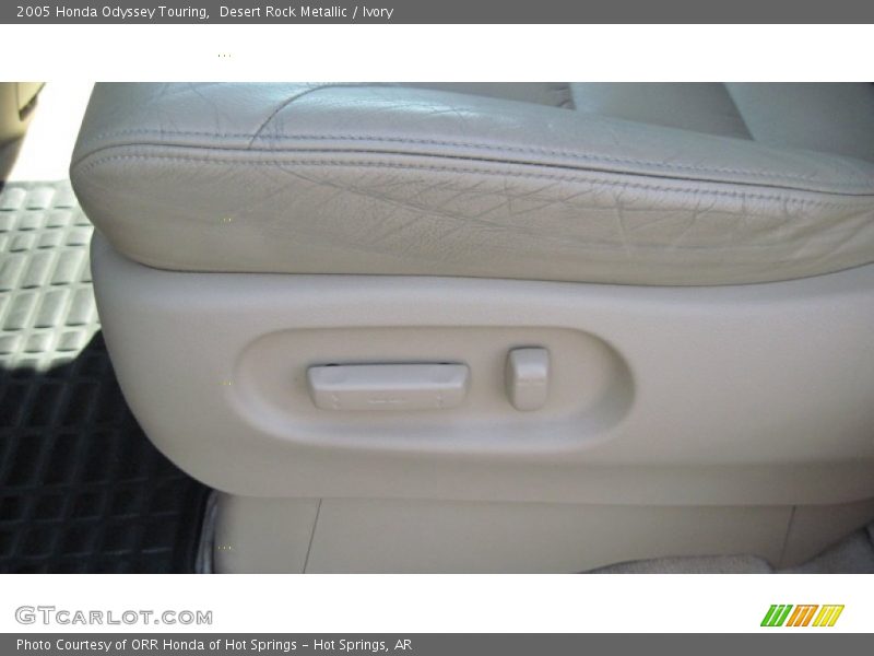 Desert Rock Metallic / Ivory 2005 Honda Odyssey Touring