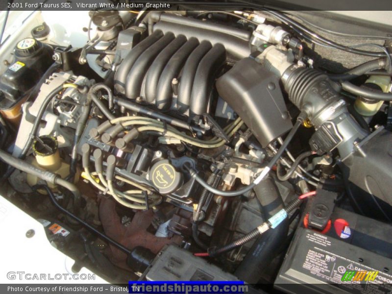 Vibrant White / Medium Graphite 2001 Ford Taurus SES