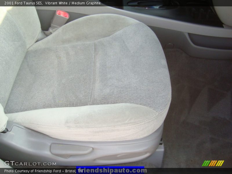 Vibrant White / Medium Graphite 2001 Ford Taurus SES