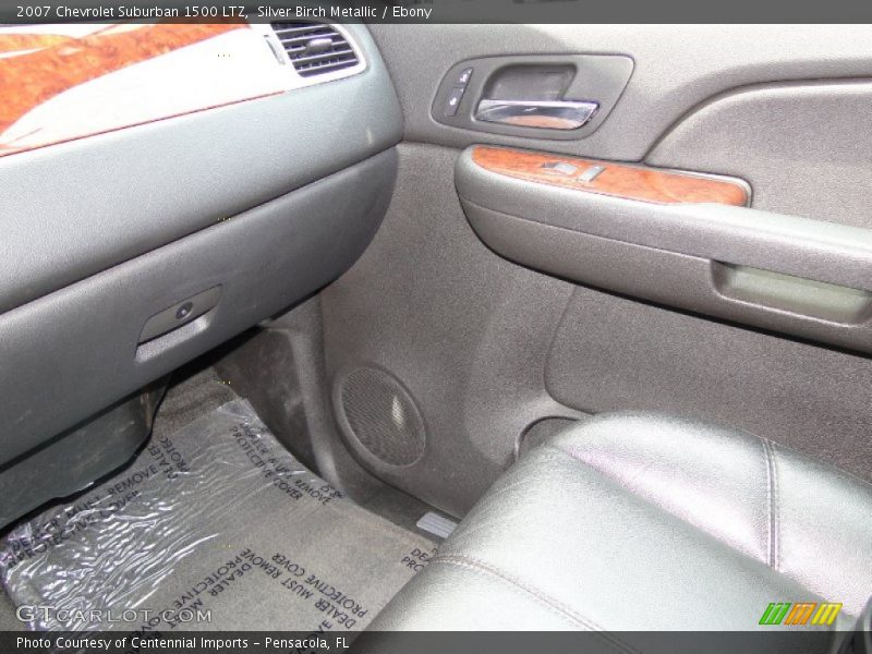 Silver Birch Metallic / Ebony 2007 Chevrolet Suburban 1500 LTZ