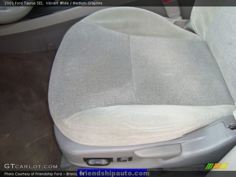 Vibrant White / Medium Graphite 2001 Ford Taurus SES