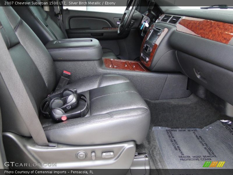  2007 Suburban 1500 LTZ Ebony Interior