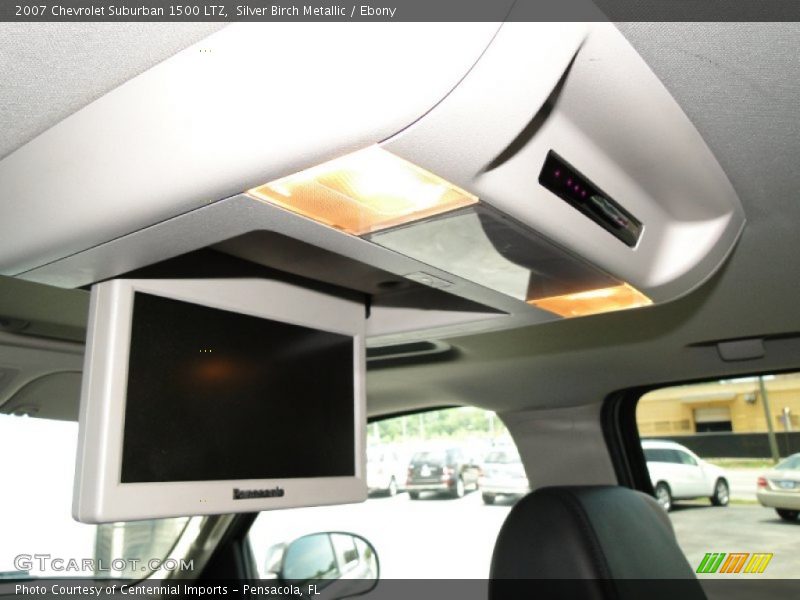Silver Birch Metallic / Ebony 2007 Chevrolet Suburban 1500 LTZ