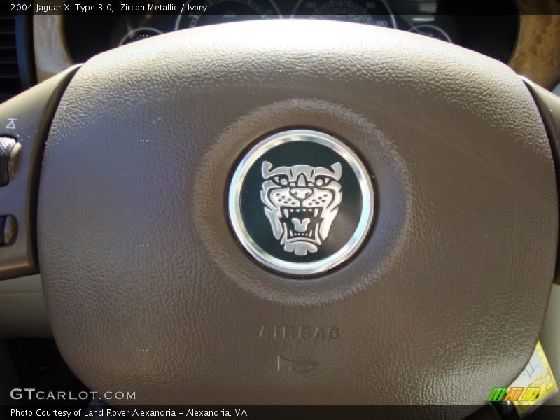 Zircon Metallic / Ivory 2004 Jaguar X-Type 3.0