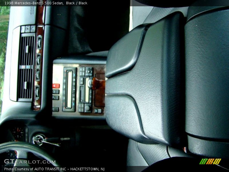 Black / Black 1998 Mercedes-Benz S 500 Sedan
