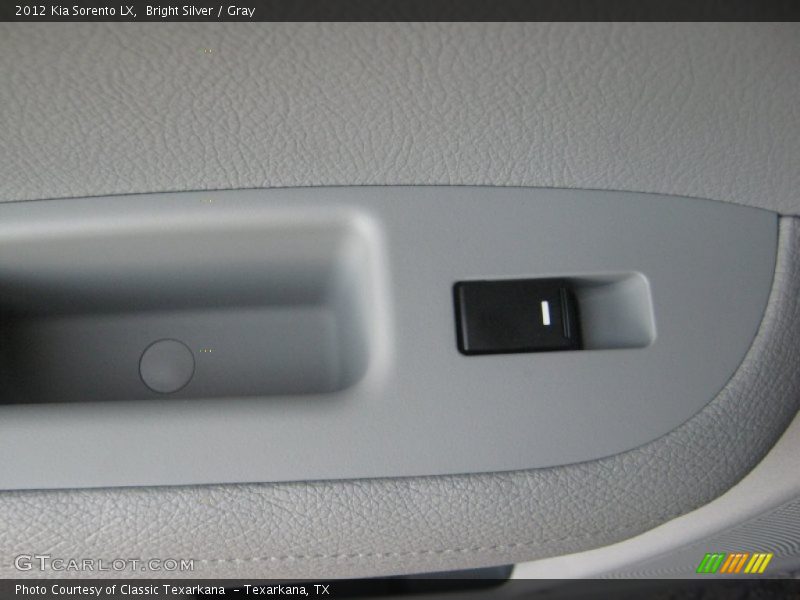 Bright Silver / Gray 2012 Kia Sorento LX