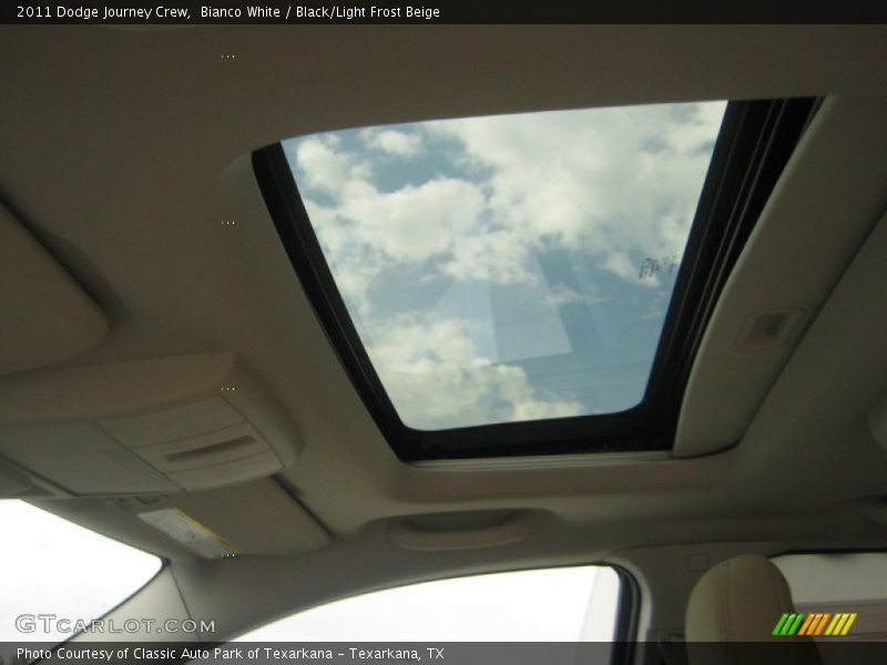 Bianco White / Black/Light Frost Beige 2011 Dodge Journey Crew