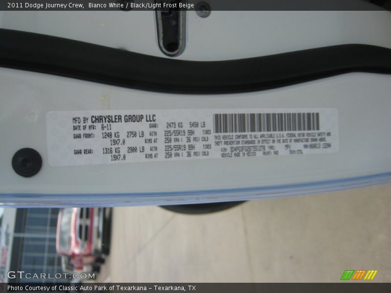 Bianco White / Black/Light Frost Beige 2011 Dodge Journey Crew