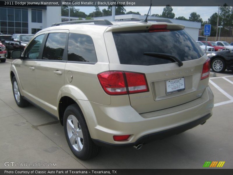 White Gold Metallic / Black/Light Frost Beige 2011 Dodge Journey Mainstreet