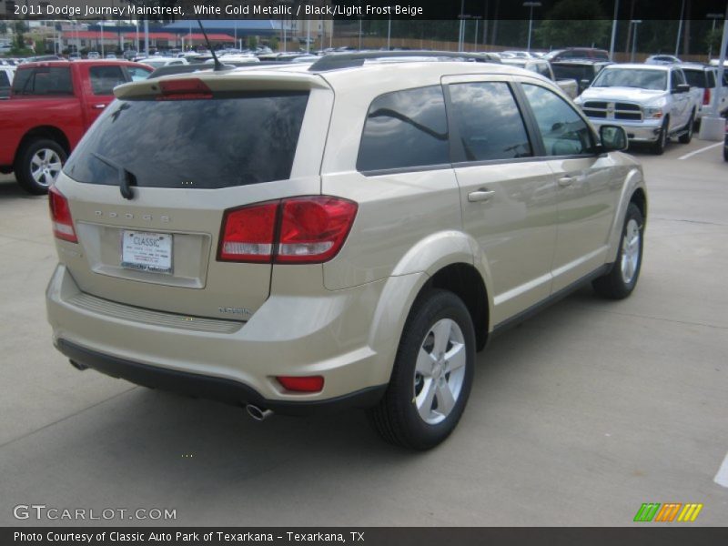 White Gold Metallic / Black/Light Frost Beige 2011 Dodge Journey Mainstreet