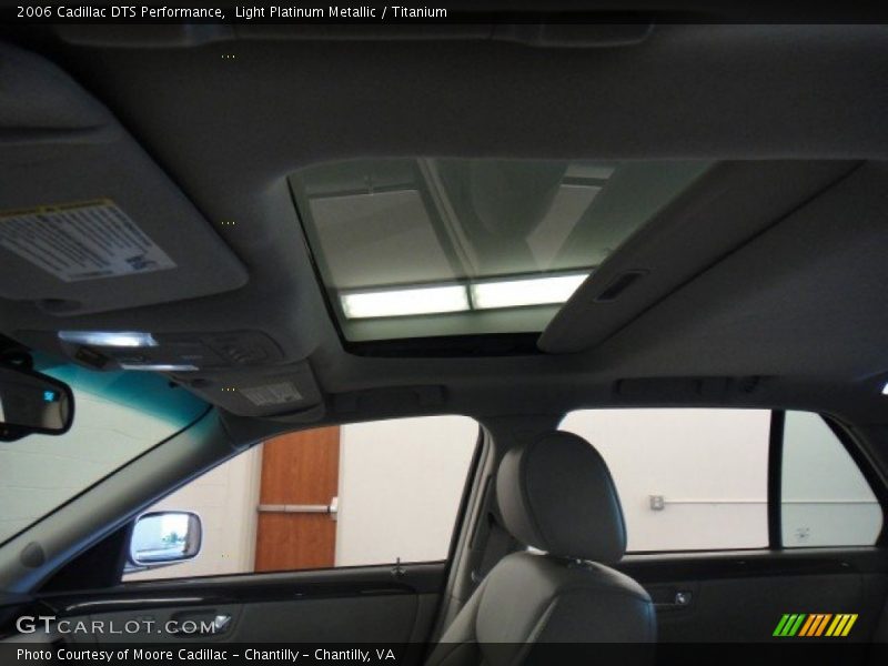 Light Platinum Metallic / Titanium 2006 Cadillac DTS Performance