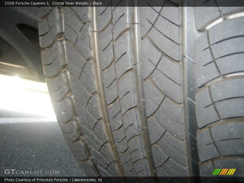 Crystal Silver Metallic / Black 2008 Porsche Cayenne S