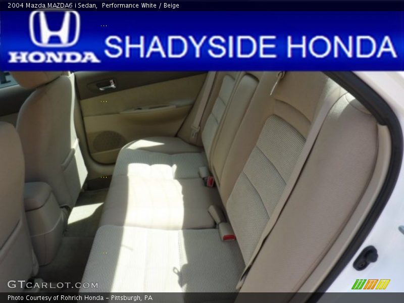 Performance White / Beige 2004 Mazda MAZDA6 i Sedan