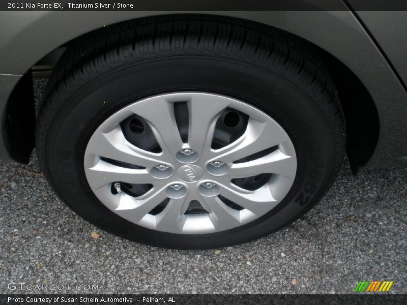  2011 Forte EX Wheel