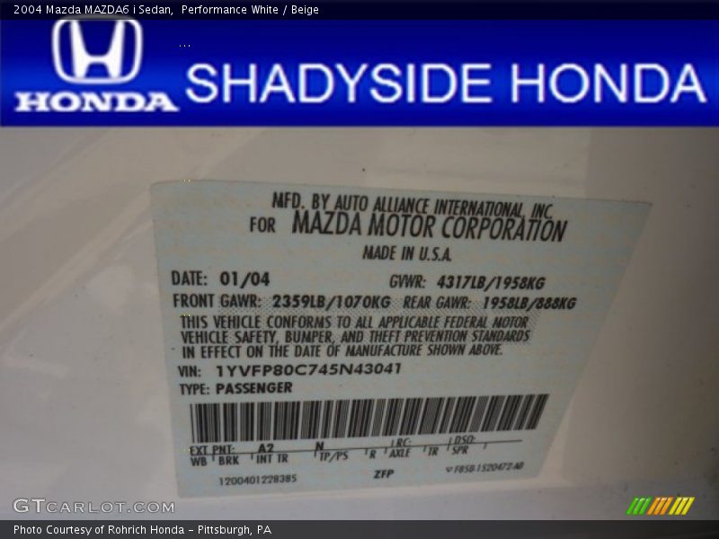Performance White / Beige 2004 Mazda MAZDA6 i Sedan