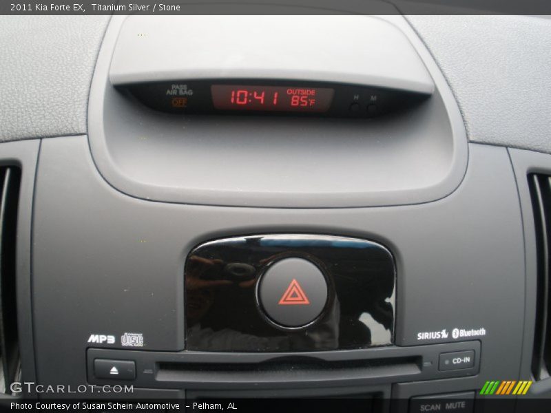 Titanium Silver / Stone 2011 Kia Forte EX