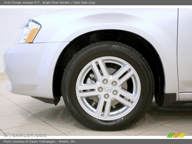 Bright Silver Metallic / Dark Slate Gray 2010 Dodge Avenger R/T