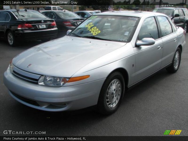 Bright Silver / Gray 2001 Saturn L Series L300 Sedan