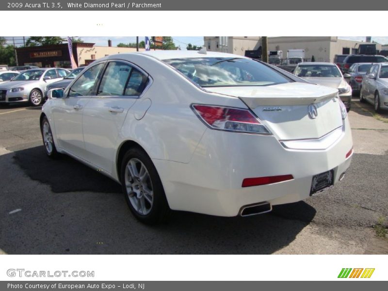 White Diamond Pearl / Parchment 2009 Acura TL 3.5