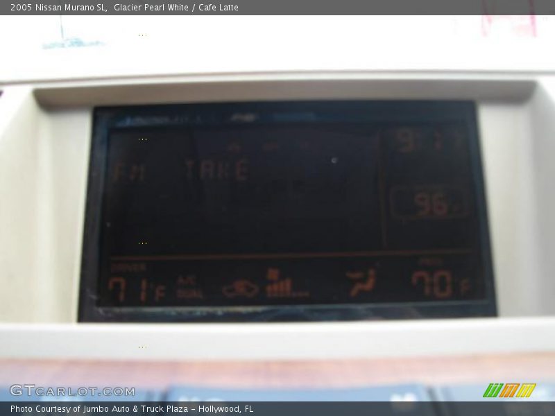 Glacier Pearl White / Cafe Latte 2005 Nissan Murano SL