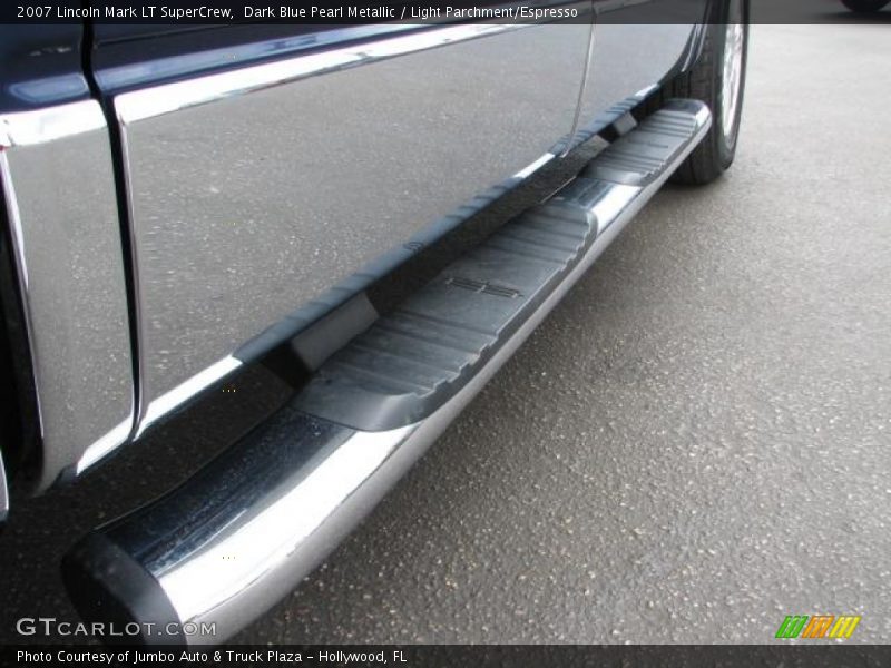 Dark Blue Pearl Metallic / Light Parchment/Espresso 2007 Lincoln Mark LT SuperCrew