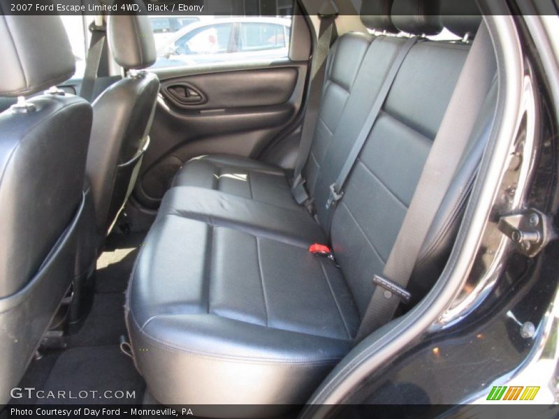  2007 Escape Limited 4WD Ebony Interior