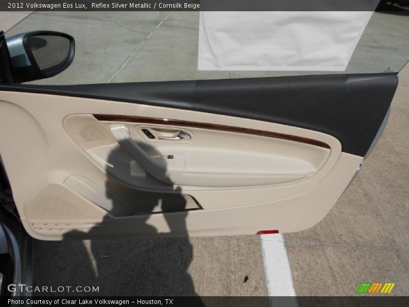 Reflex Silver Metallic / Cornsilk Beige 2012 Volkswagen Eos Lux
