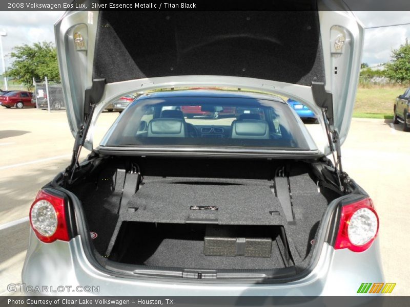 Silver Essence Metallic / Titan Black 2008 Volkswagen Eos Lux