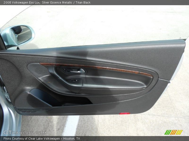 Silver Essence Metallic / Titan Black 2008 Volkswagen Eos Lux