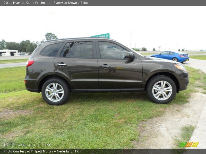 Espresso Brown / Beige 2011 Hyundai Santa Fe Limited