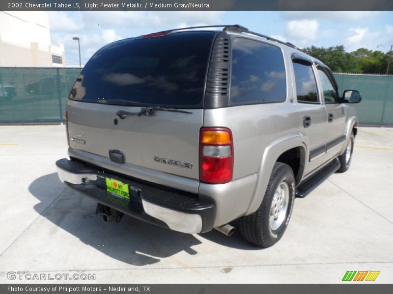 Light Pewter Metallic / Medium Gray/Neutral 2002 Chevrolet Tahoe LS
