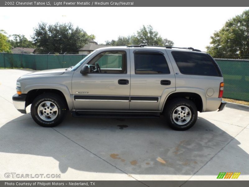 Light Pewter Metallic / Medium Gray/Neutral 2002 Chevrolet Tahoe LS