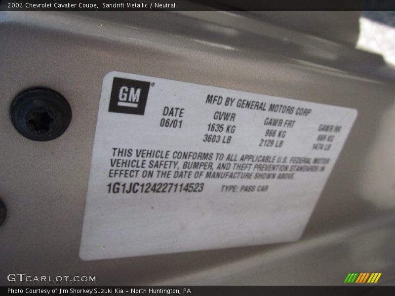 Sandrift Metallic / Neutral 2002 Chevrolet Cavalier Coupe