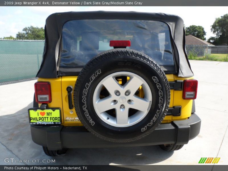 Detonator Yellow / Dark Slate Gray/Medium Slate Gray 2009 Jeep Wrangler X 4x4