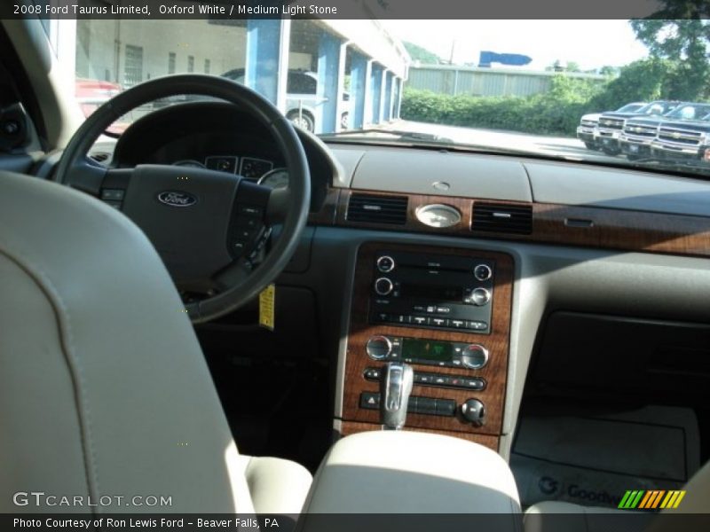 Oxford White / Medium Light Stone 2008 Ford Taurus Limited