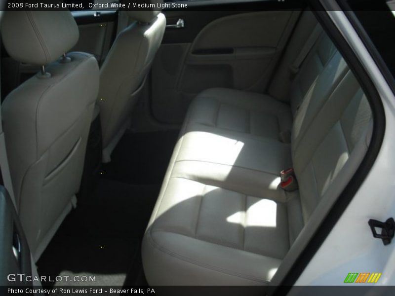 Oxford White / Medium Light Stone 2008 Ford Taurus Limited