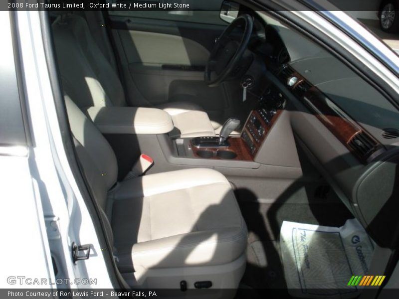 Oxford White / Medium Light Stone 2008 Ford Taurus Limited