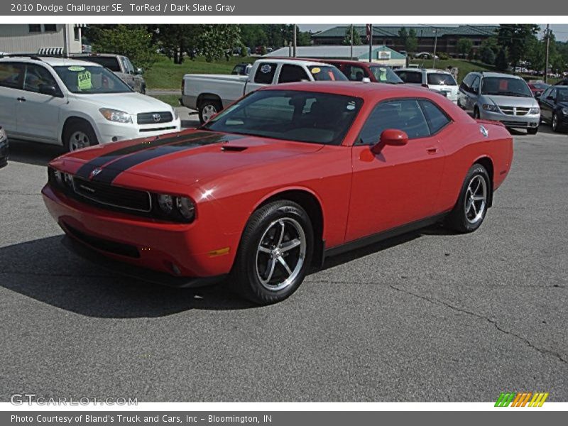 TorRed / Dark Slate Gray 2010 Dodge Challenger SE
