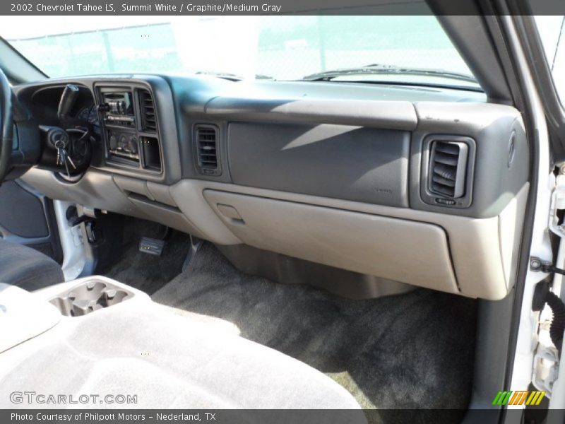 Summit White / Graphite/Medium Gray 2002 Chevrolet Tahoe LS
