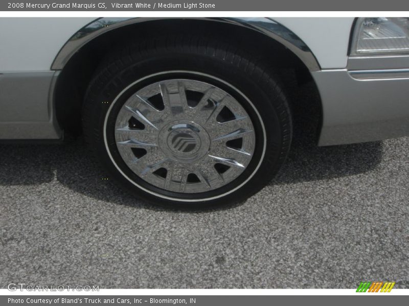 Vibrant White / Medium Light Stone 2008 Mercury Grand Marquis GS