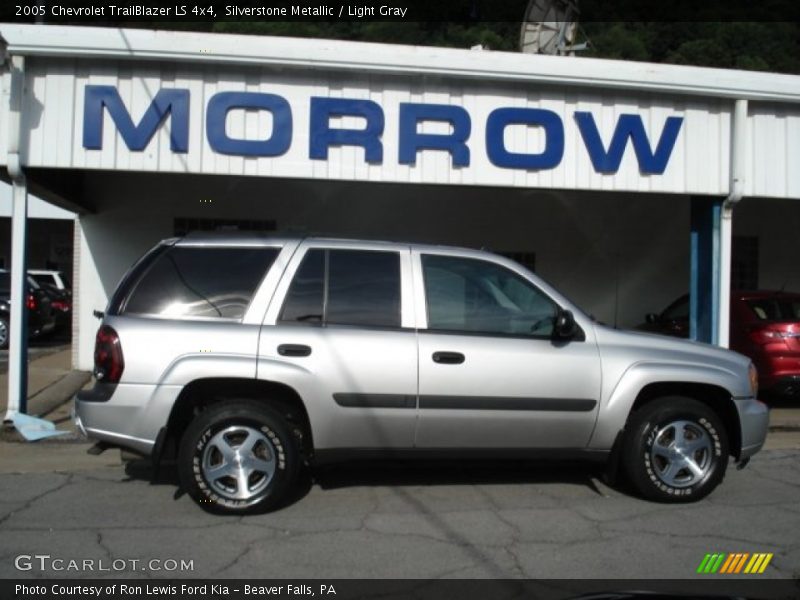 Silverstone Metallic / Light Gray 2005 Chevrolet TrailBlazer LS 4x4