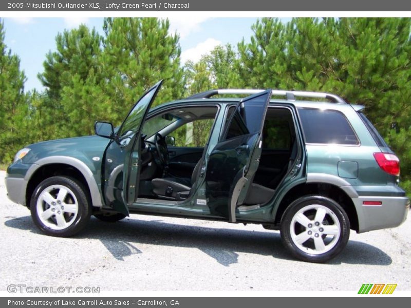 Lofty Green Pearl / Charcoal 2005 Mitsubishi Outlander XLS