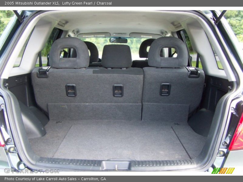 Lofty Green Pearl / Charcoal 2005 Mitsubishi Outlander XLS