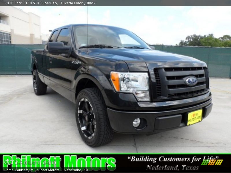 Tuxedo Black / Black 2010 Ford F150 STX SuperCab