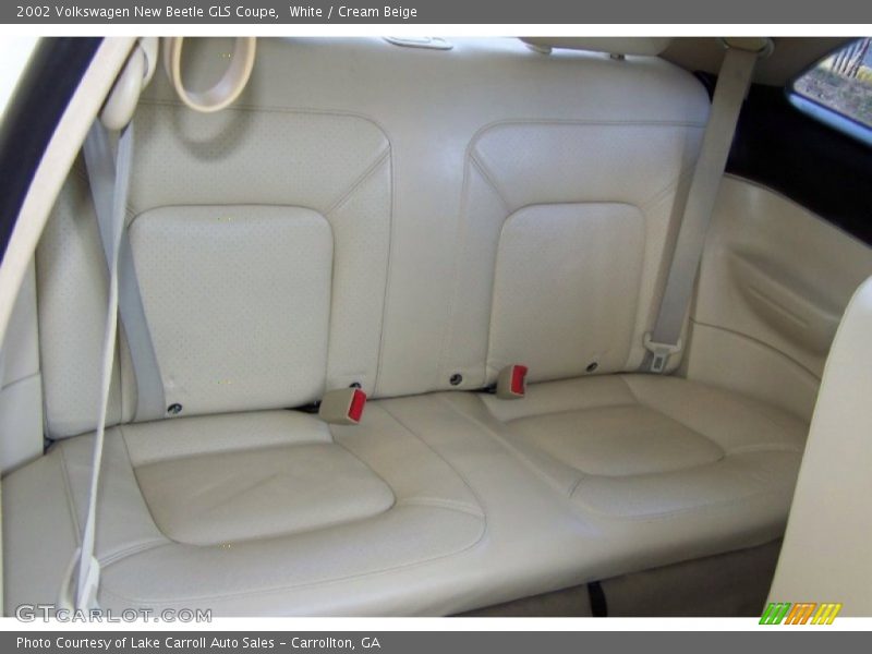 White / Cream Beige 2002 Volkswagen New Beetle GLS Coupe